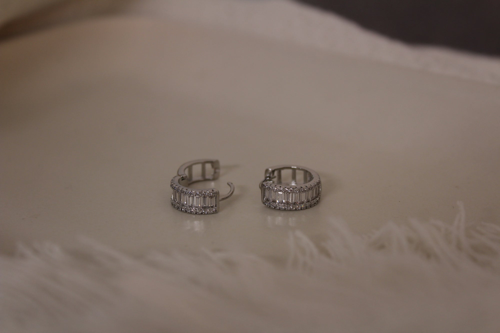Silver Hoop