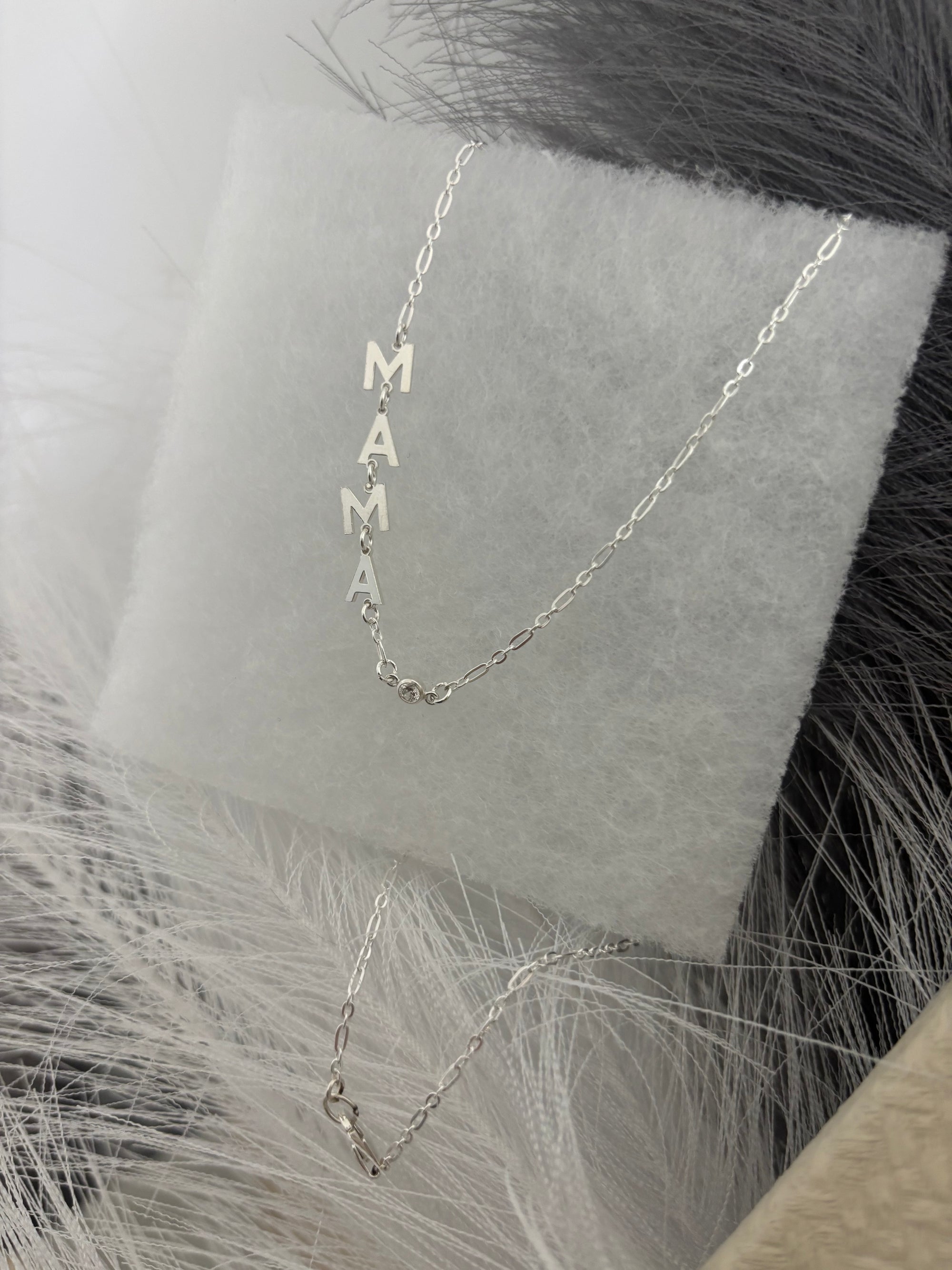 MAMA Necklace