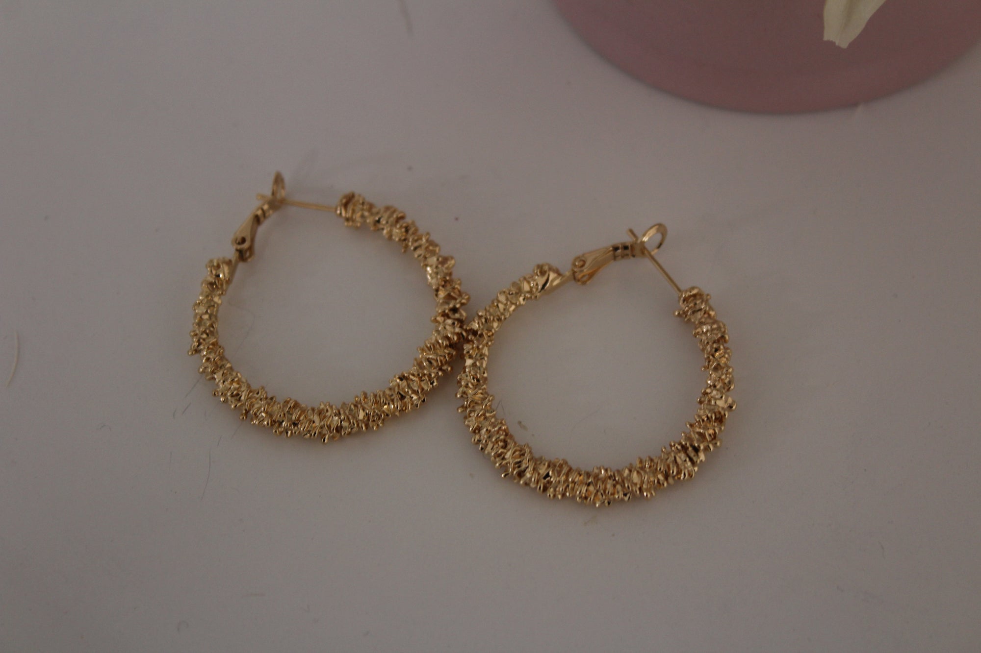 Large Ruffled Hoop