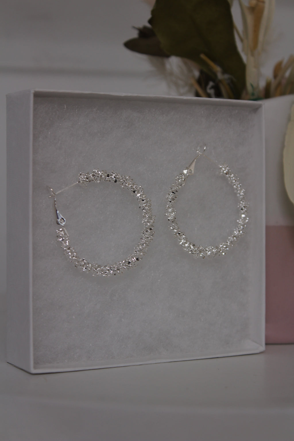 Large Ruffled Hoop