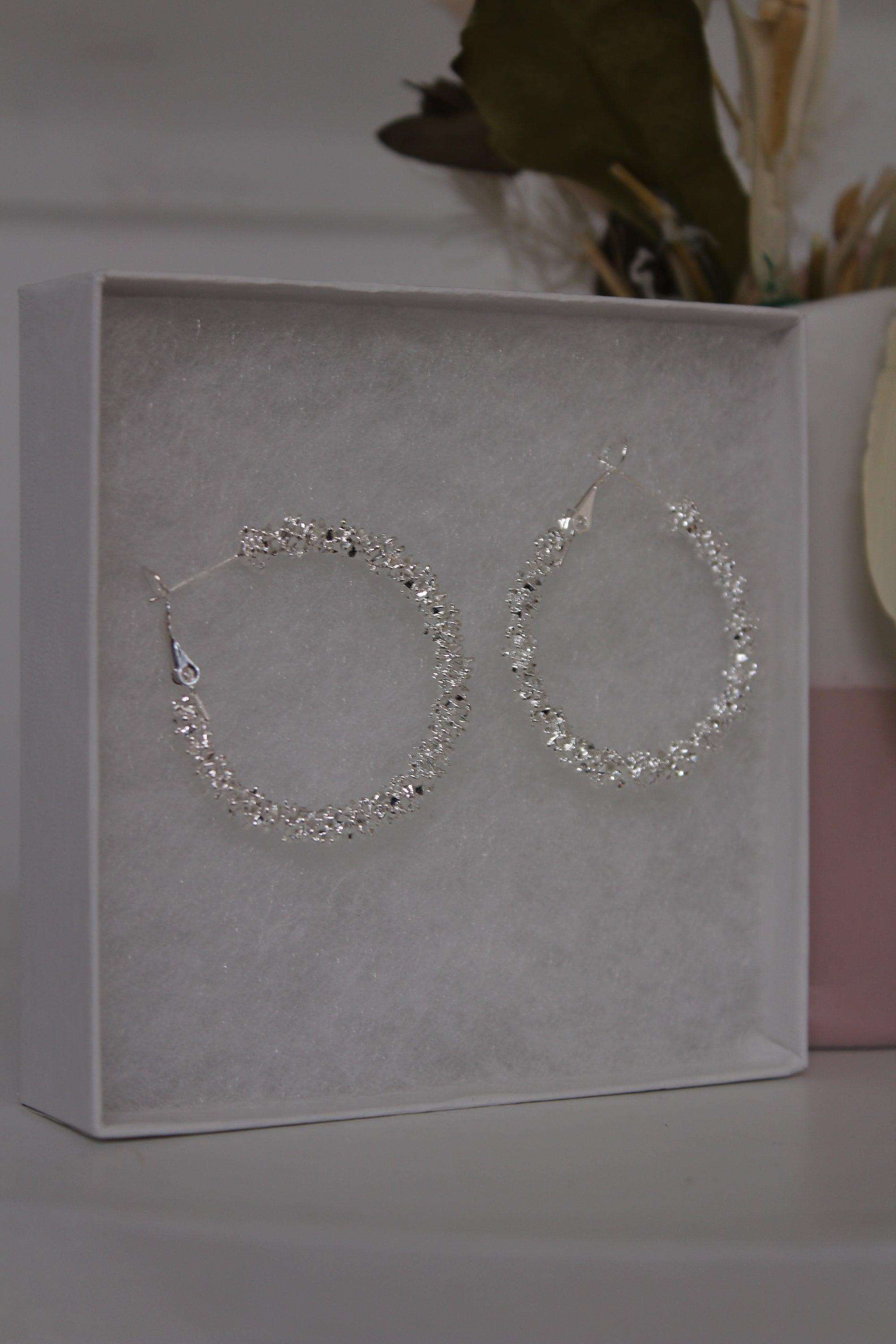 Large Ruffled Hoop
