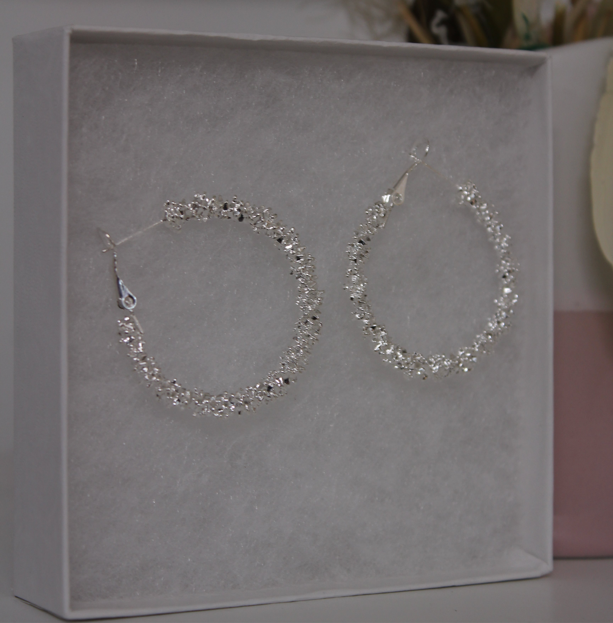 Large Ruffled Hoop