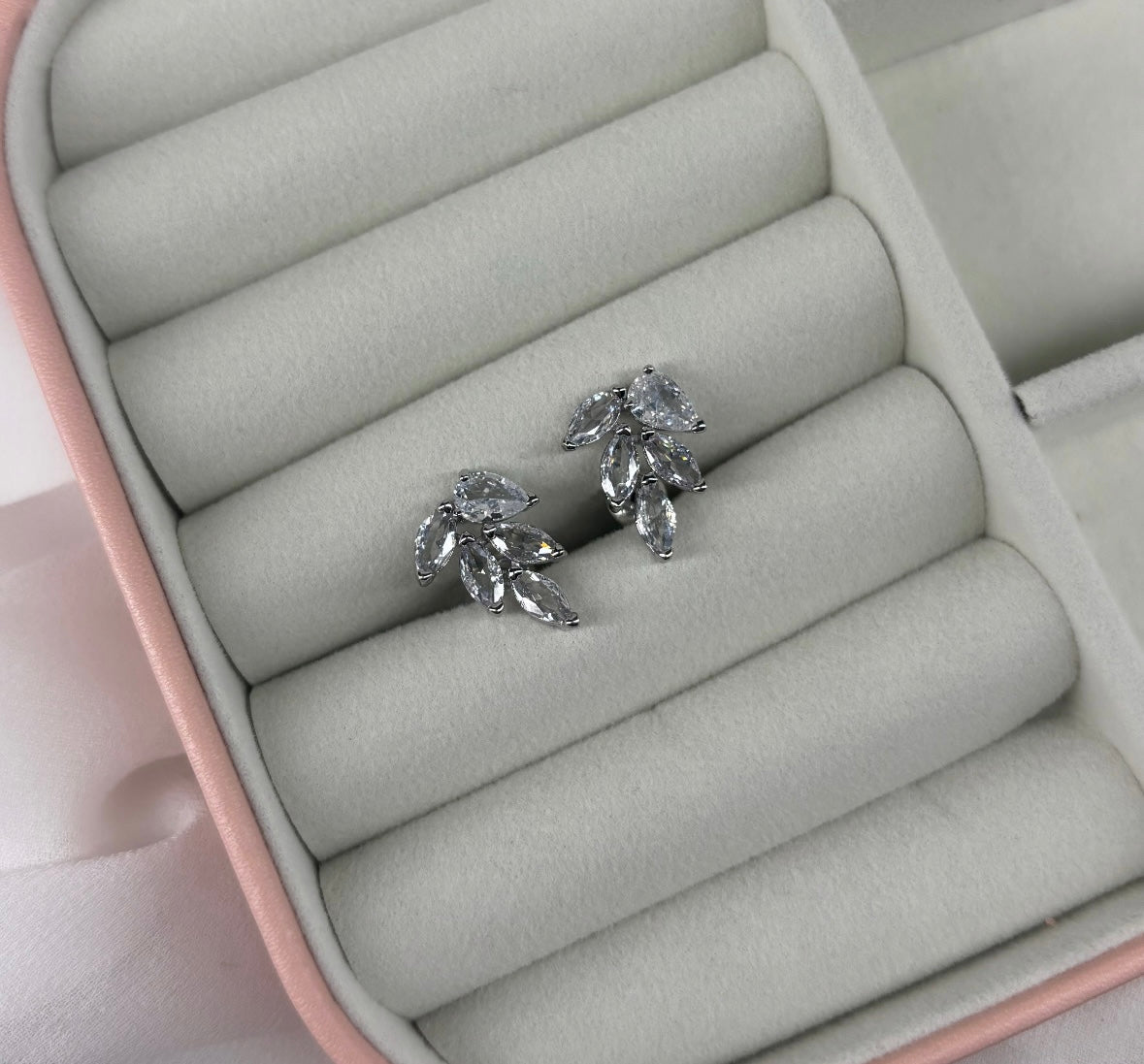 Silver Leaf Studs